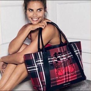 Victoria Secret Holiday Tote 2020